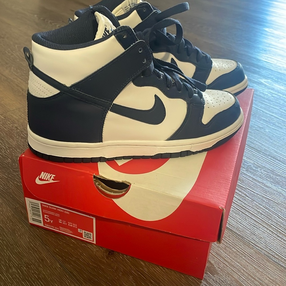 Nike Dunk High Championship Navy GS